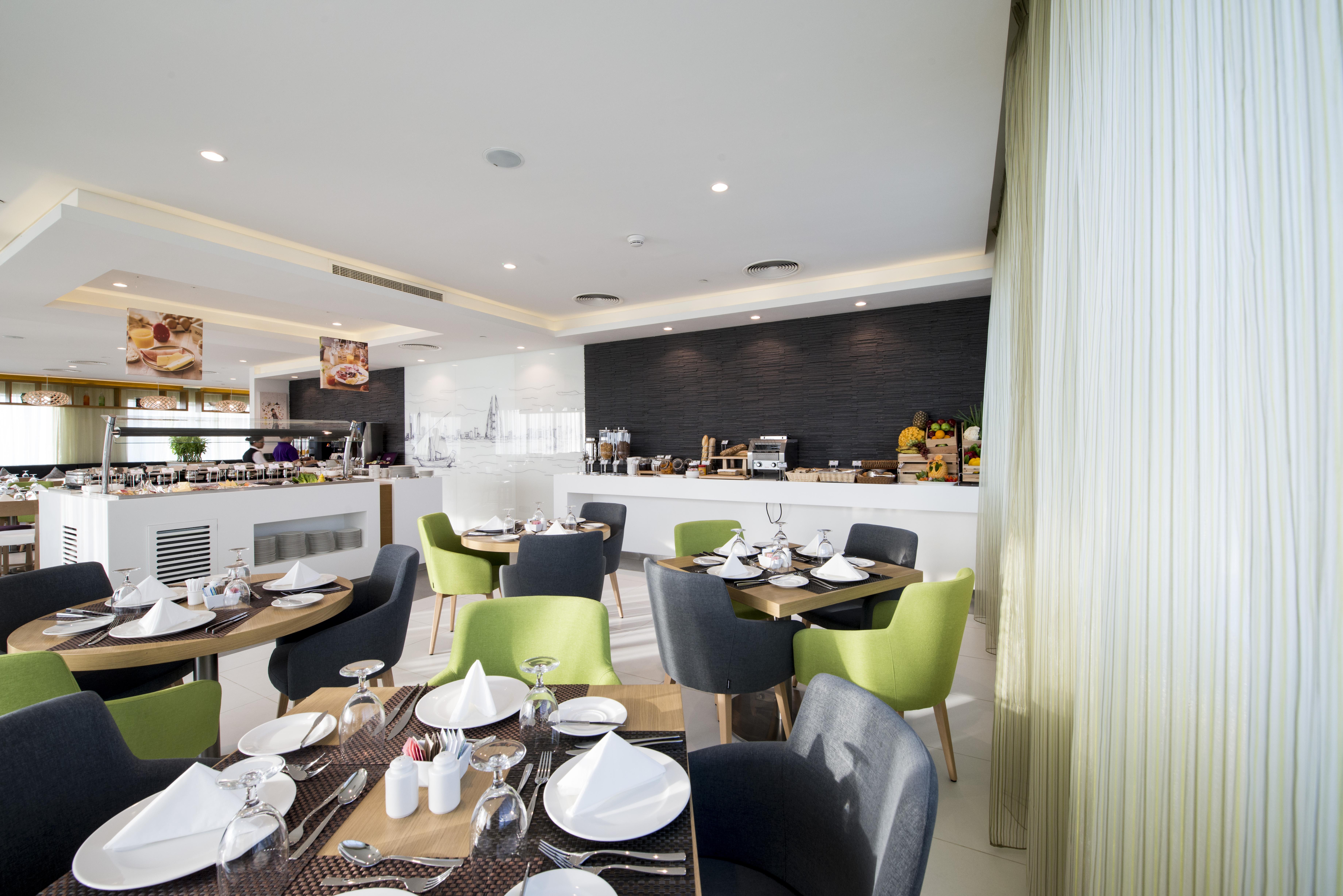 Ibis Styles Manama Diplomatic Area Hotel Exterior foto