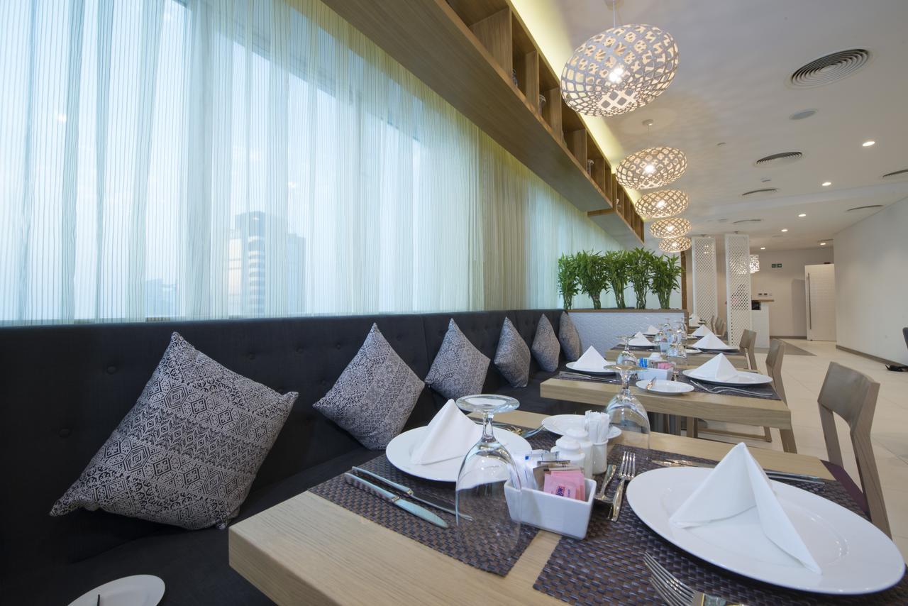 Ibis Styles Manama Diplomatic Area Hotel Exterior foto